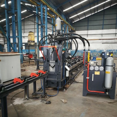 دستگاه برش زاویه ای CNC با 3 سر قابل تنظیم با قدرت برش 1800 KN