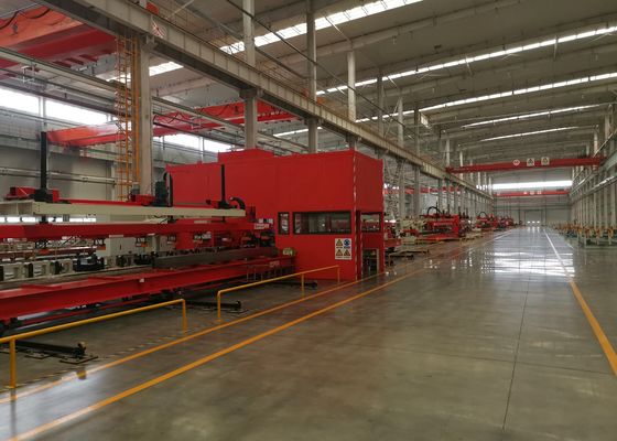 پردازش پیشرفته ورق فلز با ماشین CNC برای چوب های طولی خودرو