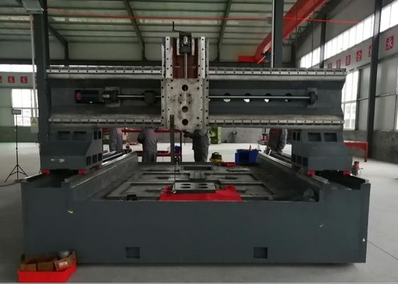 دستگاه سوراخ‌کاری و فرز CNC صفحه 1600*1600 میلی‌متر، پیچ‌های ساچمه‌ای دقیق برای قطعه کار، موتورهای سروو