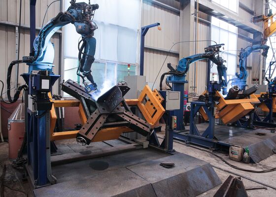 جوش پایه برج های انتقال استفاده از Cnc Tower Foot Welding Robot میز کار 2 عدد