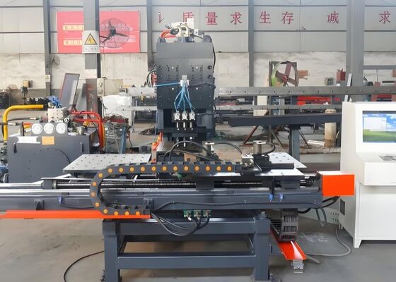 دستگاه پانچ صفحه Cnc 1500 * 800 میلی متر حداکثر اندازه قطعه کار برای تولید برج فولادی