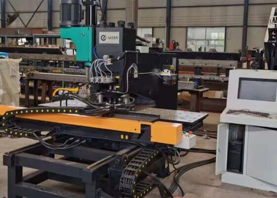 50mm حداکثر قطر حفاری Cnc صفحه سوراخ کردن ماشین برای قطعات صفحه فولادی