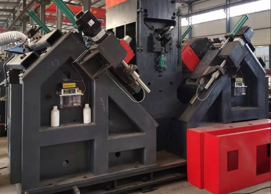 حدود 150 کیلووات توان کل خط سوراخکاری و علامت‌گذاری CNC زاویه‌ای 9 محور CNC روش خنک‌سازی با هوای ایستگاه هیدرولیک