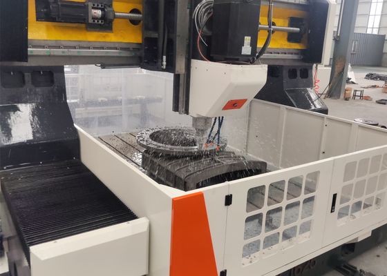 6500x4000x2700mm اندازه کلی ماشین آسیاب CNC فلنج حفاری 28mm T-Slot عرض کار
