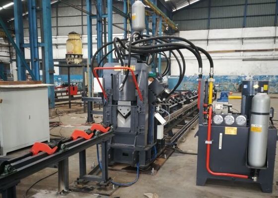 خط آلة ثقب القطع بزاوية فولاذية CNC بشفرة مزدوجة أو مفردة بسرعة تغذية 80 مترًا في الدقيقة